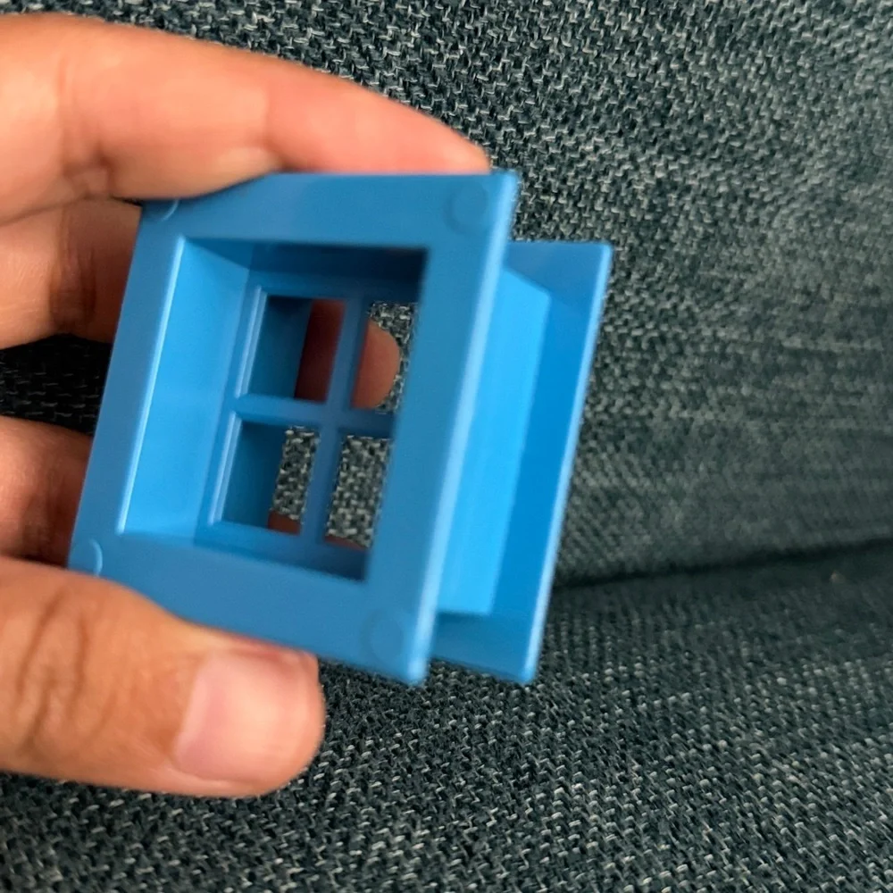 Lego dull missing piece -Blue Square Window Frame